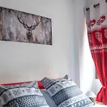 -garden Home- 700m Skilift - Parking - Downhill Apartment